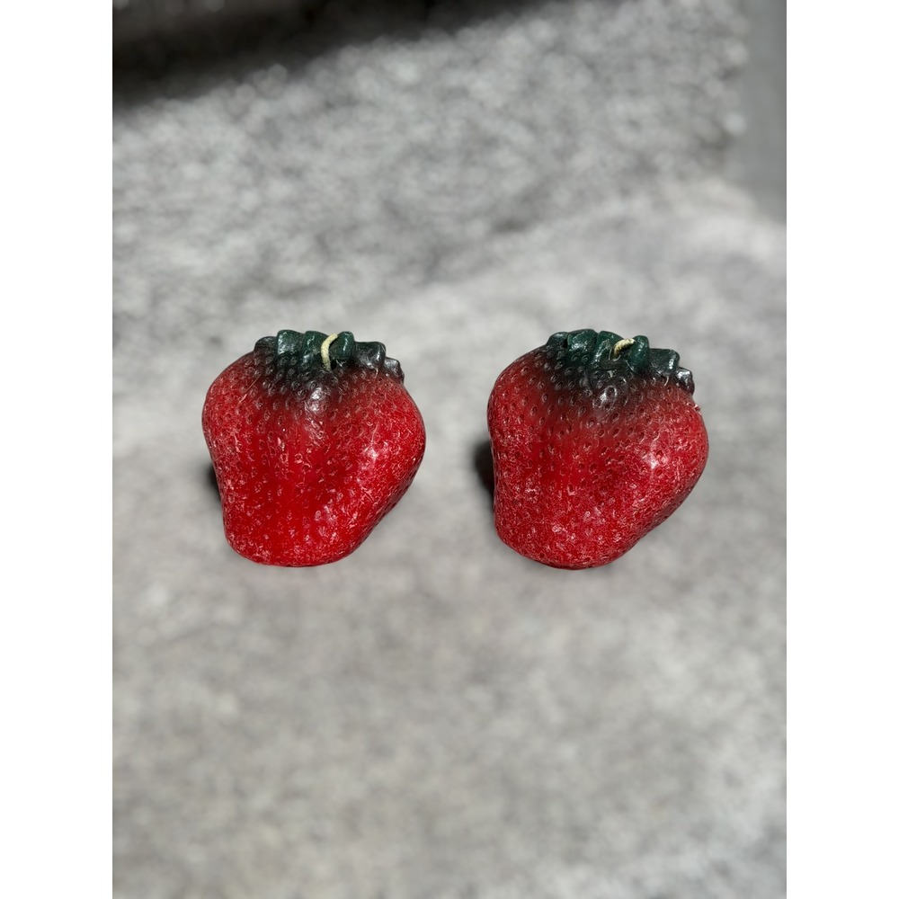 Vintage Paul Hoge Strawberry Candles Pair Made in USA Wingate NC Cottagecore